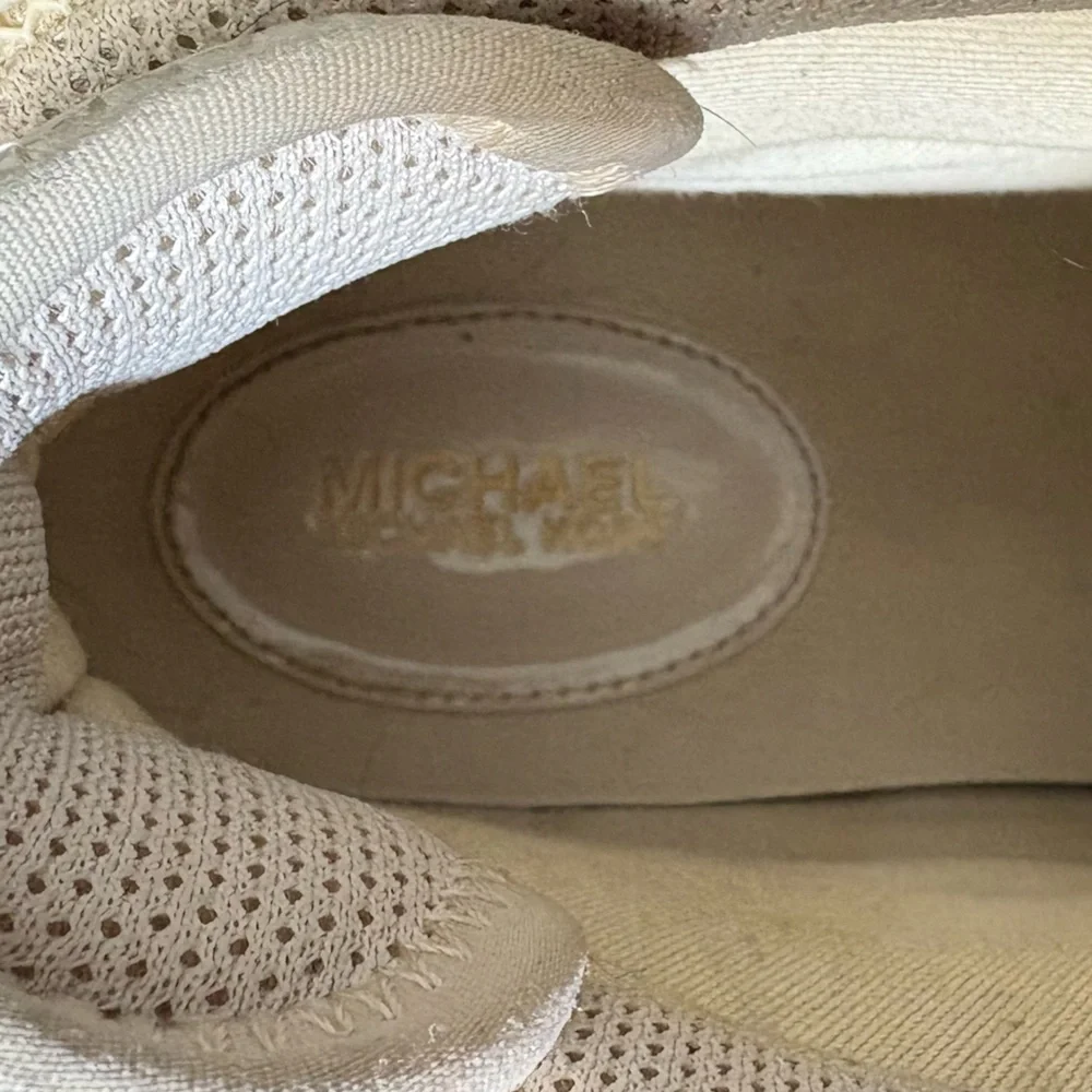 Michael Kors Women's Cream Hiking Boots - Picture 6 of 11